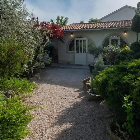 Kosta Villa Brzac