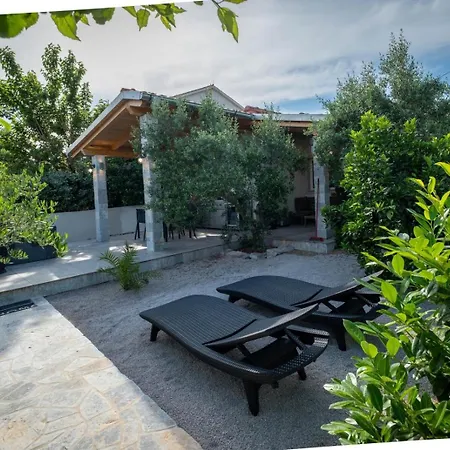 Villa Kosta Brzac